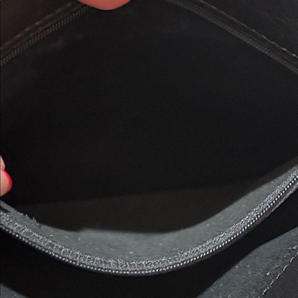 Vintage Coach Black Leather Shoulder Bag - Picture 14 of 14